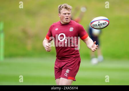 Englands Fin Baxter während eines Trainings im Pennyhill Park, Bagshot. Bilddatum: Dienstag, 4. Juni 2024. Stockfoto