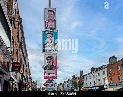 Wahlplakate für die Kommunal- und Europawahlen in der Camden Street, Dublin, Irland. Stockfoto