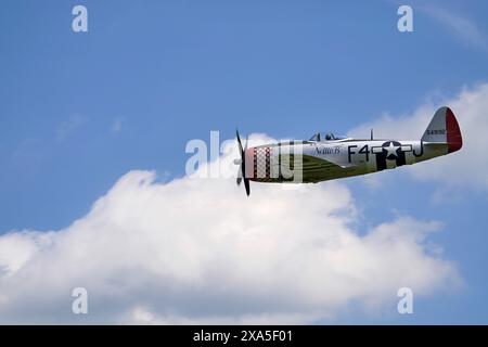 Republic P-47D Thunderbolt Nellie B wird auf der Military Air Show Shuttleworth Collection Old Warden im Juni 2024 gezeigt Stockfoto