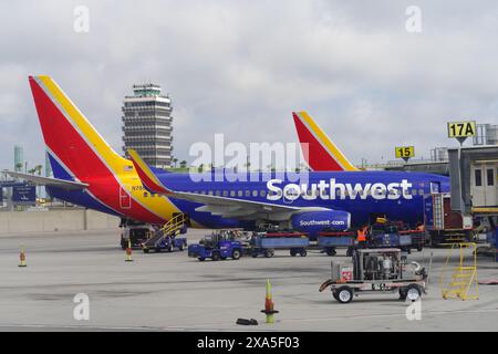 Southwest Airlines Boeing 737, gezeigt an einem Gate, Terminal 1, LAX, Los Angeles International Airport, 18. Mai 2024. Stockfoto