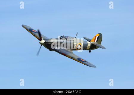 Hawker Sea Hurricane zeigt sich auf der Military Air Show Shuttleworth Collection Old Warden im Juni 2024 Stockfoto