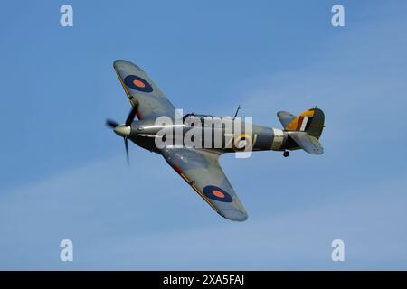 Hawker Sea Hurricane zeigt sich auf der Military Air Show Shuttleworth Collection Old Warden im Juni 2024 Stockfoto