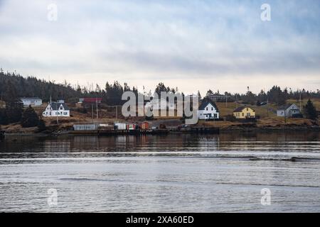 Häuser am Strand in Louisbourg, Nova Scotia, Kanada Stockfoto