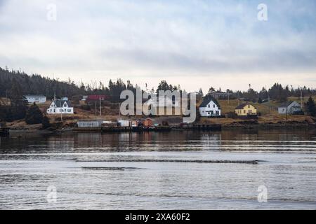 Häuser am Strand in Louisbourg, Nova Scotia, Kanada Stockfoto