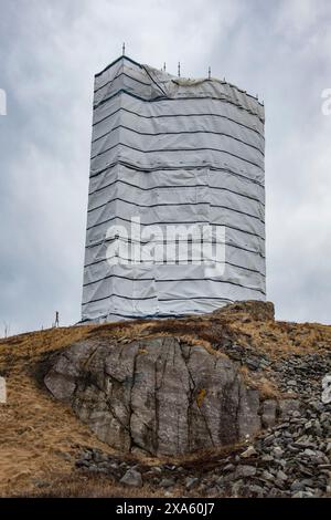 Leuchtturm wird restauriert in Louisbourg, Nova Scotia, Kanada Stockfoto