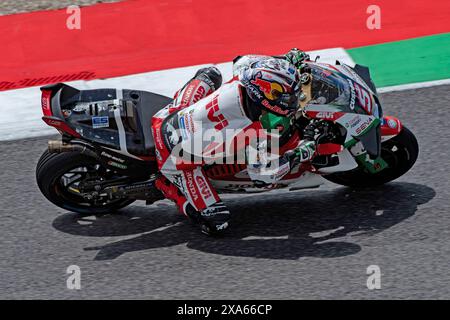 Juni 2024; Autodromo Internazionale del Mugello, Scarperia e San Piero, Florenz, Italien; italienischer MotoGP-Testtag 2024; Johann Zarco auf seinem LCR Honda Motorrad Stockfoto