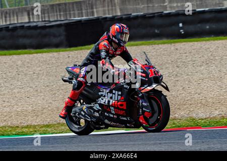 Juni 2024; Autodromo Internazionale del Mugello, Scarperia e San Piero, Florenz, Italien; italienischer MotoGP Test Day 2024; Maverick VI&#xf1;Ales auf seinem Aprilia Racing Bike Stockfoto