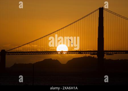 San Francisco Golden Gate Bridge während des Sonnenuntergangs. Stockfoto