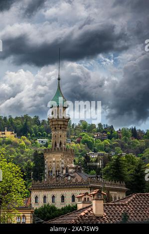 Das Hotel Villa Crespi, Orta San Giulio, Lake Orta ist ein norditalienischer See im norditalienischen Lago d&#39;Orta oder Cusio, Region Piemont, Ital Stockfoto