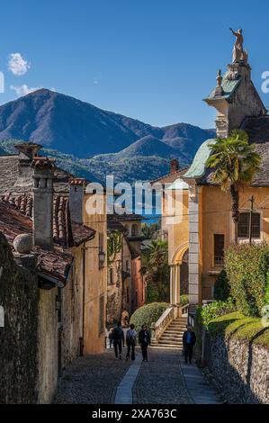 Orta San Giulio, See Orta ist ein norditalienischer See im norditalienischen Lago d&#39;Orta oder Cusio, Region Piemont, Italien. Europa Stockfoto