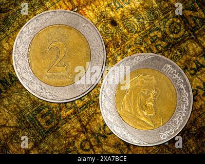 Eine Nahaufnahme einer Saudi-Arabien-2-Riyals-Münze. Stockfoto