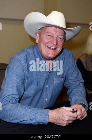 Juni 2024. Craig Johnson bei einem öffentlichen Auftritt für Conversation and Book Signing Autor Craig Johnson, Booth Western Art Museum, Cartersville, GA, 04. Juni 2024. Quelle: Derek Storm/Everett Collection/Alamy Live News Stockfoto