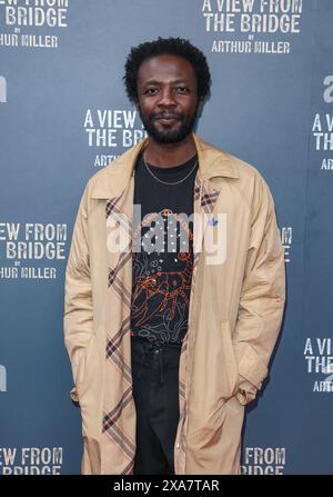 London, Großbritannien. Juni 2024. Omari Douglas besucht den Presseabend für „A View from the Bridge“ im Theatre Royal Haymarket in London. Quelle: SOPA Images Limited/Alamy Live News Stockfoto