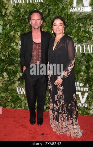 New York, USA. Juni 2024. Walton Goggins und Nadia Conners nahmen am 4. Juni 2024 an den Gotham TV Awards am Cipriani Broadway in New York Teil. (Foto: Efren Landaos/SIPA USA) Credit: SIPA USA/Alamy Live News Stockfoto