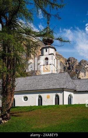 Kirche, Kalfosch-Kalfosch, Val Badia, Dolomiten, Südtirol, Italien Stockfoto