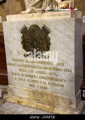 Inschrift auf dem Mausoleum von General Jose de San Martin in der Metropolitan Cathedral, Buenos Aires, Argentinien. Stockfoto