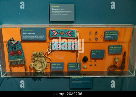 Artefakte der Ute-Kultur im BYU Museum of Peoples and Cultures in Provo, Utah. Stockfoto