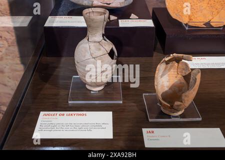 Ausstellung von Artefakten aus Petra, Jordanien. BYU Museum of Peoples and Cultures in Provo, Utah. Stockfoto