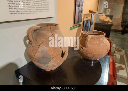 Rekonstruierte Keramikgegenstände aus Petra, Jordanien. BYU Museum of Peoples and Cultures in Provo, Utah. Stockfoto