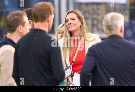 Julia scharf, Moderatorin, Sportmoderatorin, das erste, ARD, im Freundschaftsspiel DEUTSCHLAND - UKRAINE 0-0 DEUTSCHLAND - UKRAINE in Vorbereitung auf die Europameisterschaft 2024 am 3. Juni 2024 in Nürnberg. Fotograf: ddp Images/STAR-Images Credit: ddp Media GmbH/Alamy Live News Stockfoto