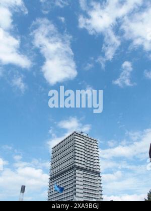 Bonn, Deutschland, Deutschland. Juni 2024. Das Äußere des Hauptgebäudes des UN Campus Bonn. (Kreditbild: © Bianca Otero/ZUMA Press Wire) NUR REDAKTIONELLE VERWENDUNG! Nicht für kommerzielle ZWECKE! Stockfoto