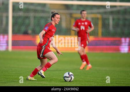 POSEN, POLEN - 4. JUNI 2024: Wales Carrie Jones beim Qualifikationsspiel der UEFA Women’s Euro 2025 in der Liga B zwischen den ukrainischen Frauen und den walisischen Frauen im Stadion Miejski W Grodzisku in Polen am 4. Juni 2024. (Bild von Ashley Crowden/FAW) Stockfoto