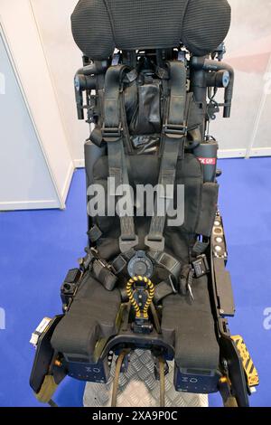 Berlin, Deutschland 05. Juni 2024: Internationale Luft- und Raumfahrtausstellung ILA 2024 im Bild: Schleudersitz der neuen F-35 *** Berlin 05 Juni 2024 Internationale Luft- und Raumfahrtausstellung ILA 2024 im Bildauswurfsitz der neuen F 35 Copyright: XFotostandx/xReuhlx Stockfoto