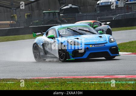 Jacob Tofts, Graves Motorsport, Porsche 718 Cayman GT4 RS Clubsport, Porsche Sprint Challenge Großbritannien 2024, eine einzige Markenserie mit allen Antriebssystemen Stockfoto