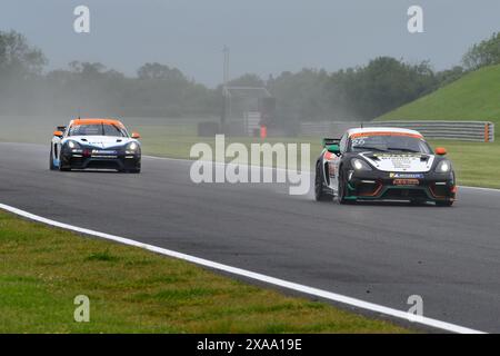 Robert Cronin, Parker Classic Works, Porsche 718 Cayman GT4 RS Clubsport, Porsche Sprint Challenge Great Britain 2024, eine einzige Markenserie mit allen Stockfoto