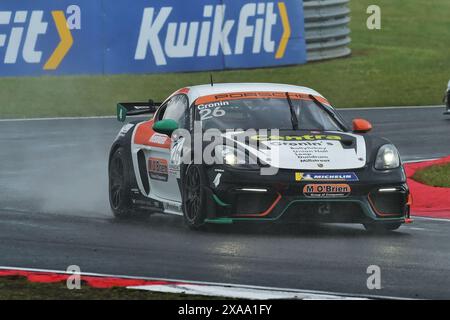 Robert Cronin, Parker Classic Works, Porsche 718 Cayman GT4 RS Clubsport, Porsche Sprint Challenge Great Britain 2024, eine einzige Markenserie mit allen Stockfoto