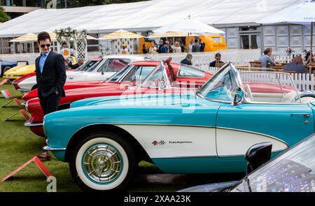 1957 Chevrolet Corvette C1 beim London Concours 2024 bei der ehrenwerten Artilleriekompanie City of London UK Stockfoto