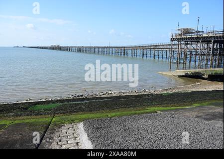 Southend Pier, der weltweit längste Fußgängerpier in Essex in Großbritannien. Stockfoto