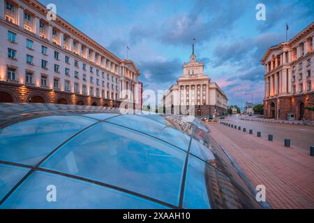 Sofia, Bulgarien, Ansicht des Parteihauses in der heutigen Nationalversammlung beendet 1954. Stockfoto