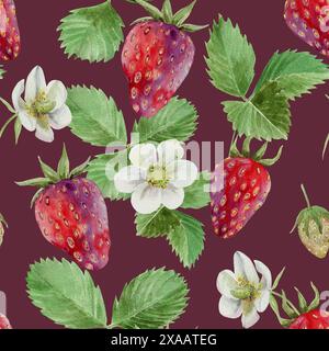 Reife Erdbeeren mit Blumen und Laub, nahtloses Muster auf dunklem Hintergrund, in Aquarellfarben Stockfoto