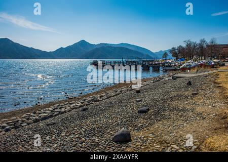 Lake Chuzenji (Chuzenjiko) in Chuzenjiko Onsen, UNESCO-Weltkulturerbe, Nikko, Präfektur Tochigi, Kanto, Honshu, Japan, Asien Stockfoto