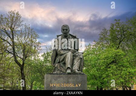 Pavol Orszagh Hviezdoslav, slowakischer Dichter und Mitglied des tschechoslowakischen parlaments, Gedenkstätte in einem Park in Bratislava, Slowakei, Europa Stockfoto