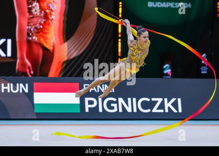 Budapest, Ungarn. Mai 2024. Fanni Pigniczki (HUN) wurde während der 40. Europameisterschaft im Rhythmischen Gymnastik Budapest 2024 in der Papp Laszlo Budapest Sportarena gesehen. (Foto: Fabrizio Carabelli/SOPA Images/SIPA USA) Credit: SIPA USA/Alamy Live News Stockfoto