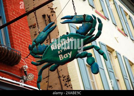 Ein Café im Viertel Fells Point in Baltimore, Maryland, ist auf Krabben spezialisiert Stockfoto