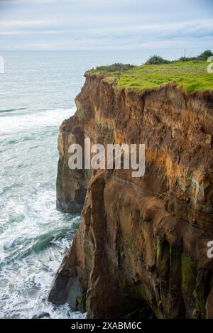 Geologische Sedimentschichten in Cliff Stockfoto