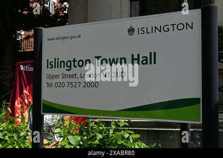 London, Großbritannien. Juni 2024. Jeremy Corbyn kandidiert als unabhängiger Parlamentskandidat für Islington North bei den Parlamentswahlen 2024 im Islington Town Hall in London. Quelle: Siehe Li/Picture Capital/Alamy Live News Stockfoto