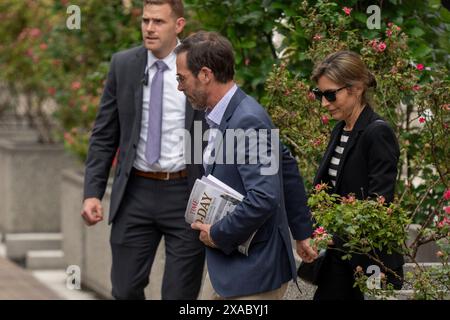 Wilmington, Usa. Juni 2024. Hallie Biden verlässt das J. Caleb Boggs Federal Building am dritten Tag des Prozesses wegen der Anklage gegen Hunter Biden in Wilmington, DE, am Mittwoch, den 5. Juni 2024. Foto: Ken Cedeno/UPI. Quelle: UPI/Alamy Live News Stockfoto