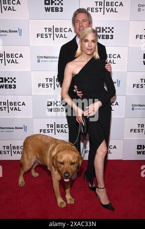 New York, USA. Juni 2024. Schauspielerin Selma Blair nimmt an der Premiere von Diane von Furstenberg: Woman in Charge Teil, am 5. Juni 2024 im OKX Theatre, New York, NY. (Foto: Anthony Behar/SIPA USA) Credit: SIPA USA/Alamy Live News Stockfoto