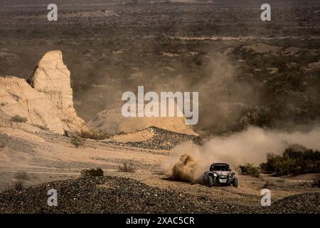 San Juan, Argentinien. Juni 2024. 302 CAVIGLIASSO Nicolas (ARG), PERTEGARINI Valentina (ARG), Taurus B.V., Taurus T3 Max, FIA W2RC, Challenger, Action während der dritten Phase der Desafio Ruta 2024 40, am 5. Juni 2024 in San Juan, Argentinien - Foto EdoBauer Photography/DPPI Credit: DPPI Media/Alamy Live News Stockfoto