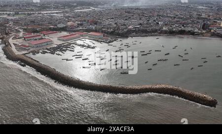 Nairobi. Juni 2024. Dieses Foto vom 3. Juni 2024 zeigt den von China unterstützten Jamestown Fishing Port Complex in Accra, Ghana. Quelle: Xinhua/Alamy Live News Stockfoto