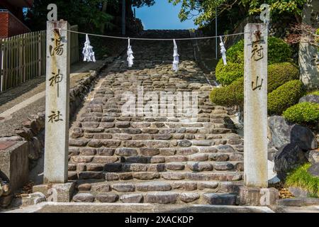 Steile Stufen führen zum Ishiteji-Tempel in Matsuyama, Shikoku, Japan, Asien Copyright: MichaelxRunkel 1184-11689 Stockfoto