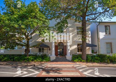 Blick auf weiß getünchte Architektur, Stellenbosch Central, Stellenbosch, Westkap, Südafrika, Afrika Copyright: FrankxFell 844-33726 Stockfoto