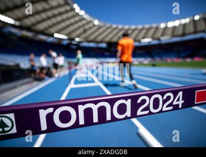 Rom, Italien. Juni 2024. Leichtathletik: Vor dem Start der Europameisterschaft, Pressekonferenz des Europäischen Leichtathletikverbandes: Blick auf das Stadio Olympico, das Olympiastadion vor dem Start der Europameisterschaft. Quelle: Michael Kappeler/dpa/Alamy Live News Stockfoto