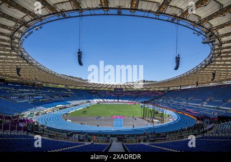 Rom, Italien. Juni 2024. Leichtathletik: Vor Beginn der Europameisterschaft; Pressekonferenz des Europäischen Leichtathletikverbandes: Blick auf das Stadio Olympico, das Olympiastadion, vor Beginn der Europameisterschaft. Quelle: Michael Kappeler/dpa/Alamy Live News Stockfoto