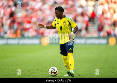 Kopenhagen, Dänemark. Juni 2024. Anthony Elanga (11) aus Schweden, der während des Fußballspiels zwischen Dänemark und Schweden in Parken in Kopenhagen gesehen wurde. (Foto: Gonzales Photo/Alamy Live News Stockfoto