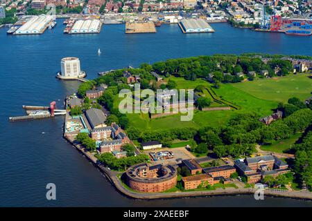 Luftaufnahme von Governors Island, New York, USA. Stockfoto
